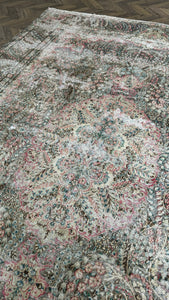 Bette Rug